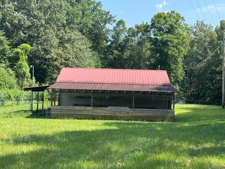 Property Photo: 349 County Rd 16 AL 35541