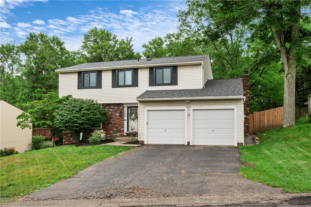 Property Photo: 160 Walden Way PA 15126