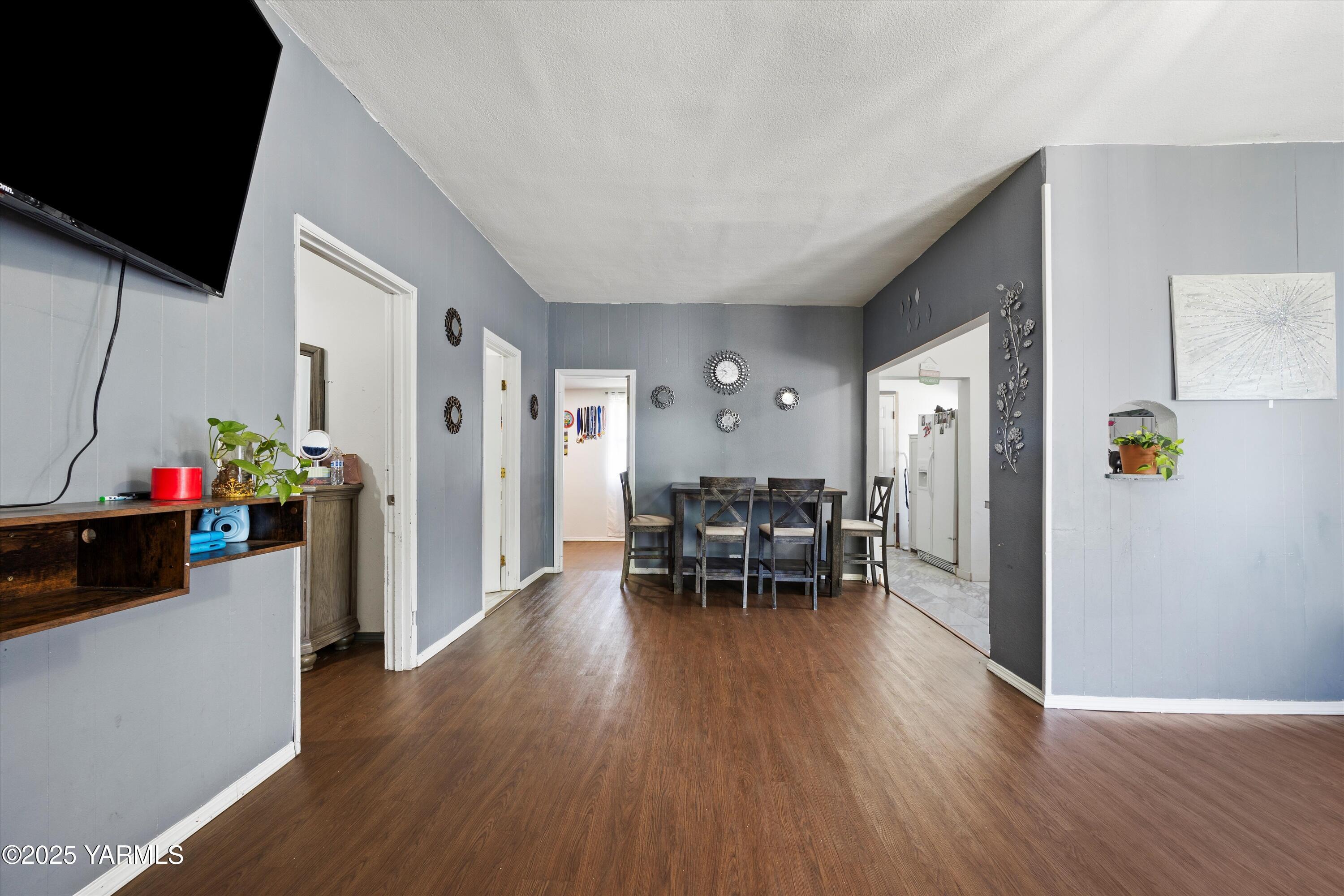 Property Photo: 708 S 8th St WA 98901