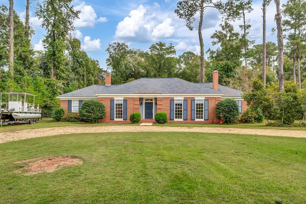 Property Photo: 1206 Hilltop Drive GA 31707