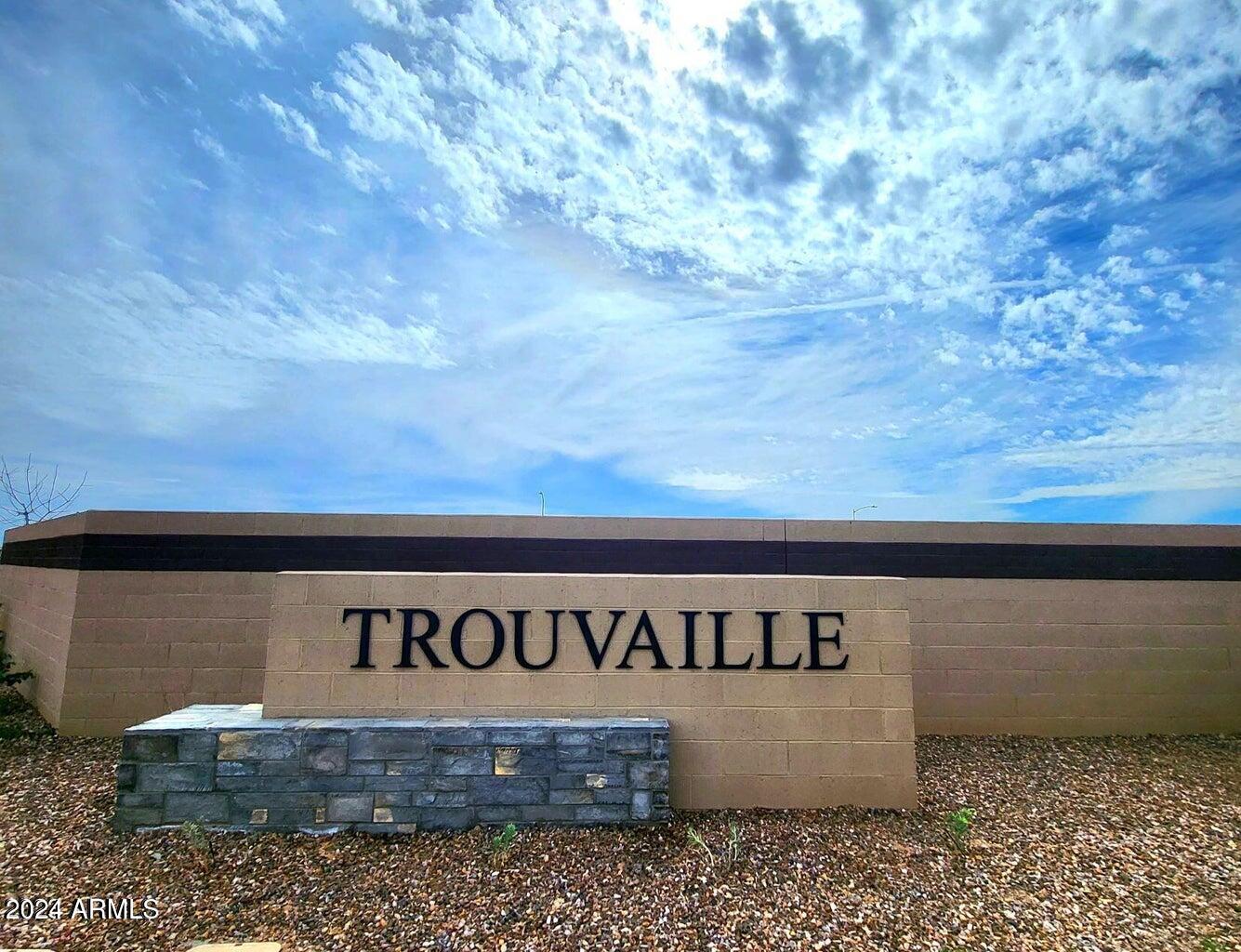 Property Photo: 10626 W Bloch Road AZ 85353