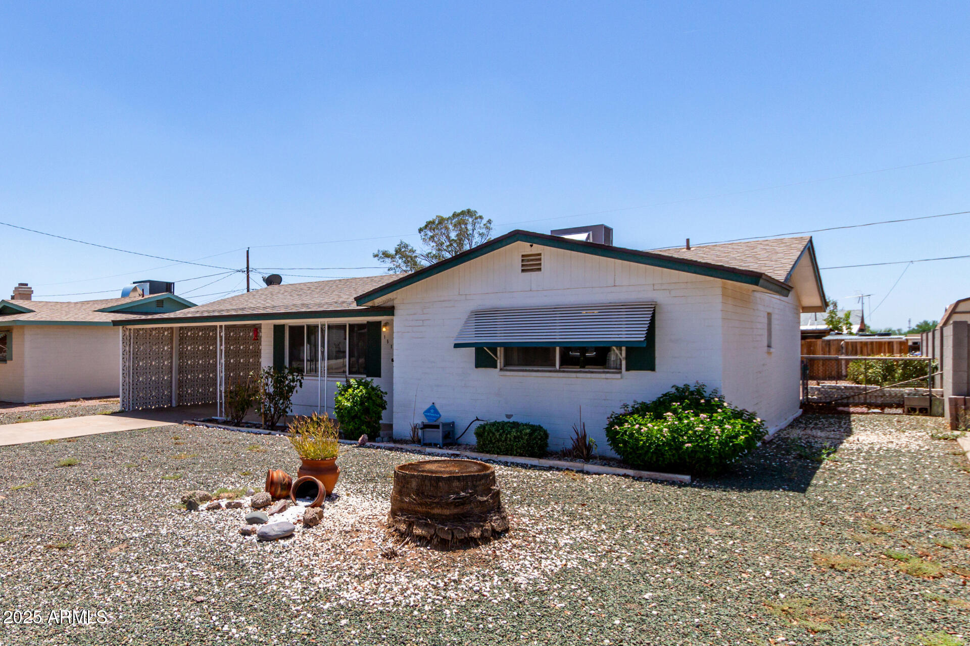 Property Photo: 1510 S Lawther Drive AZ 85120