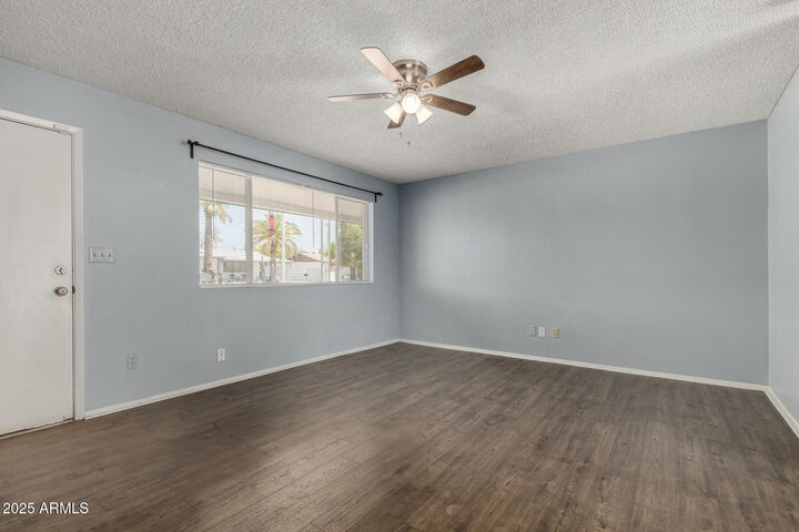 Property Photo:  1510 S Lawther Drive  AZ 85120