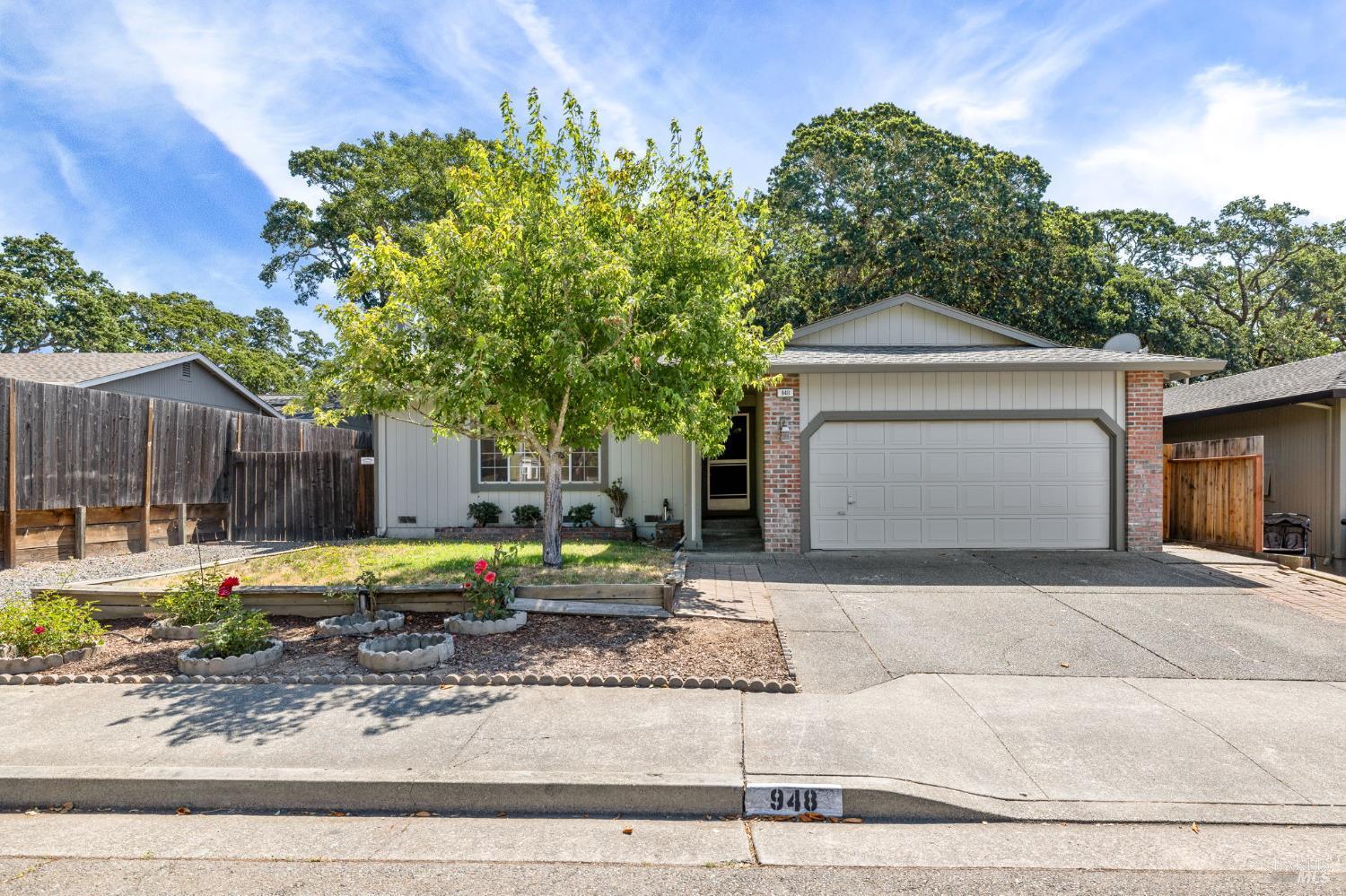948 Ventnor Avenue  Windsor CA 95492 photo