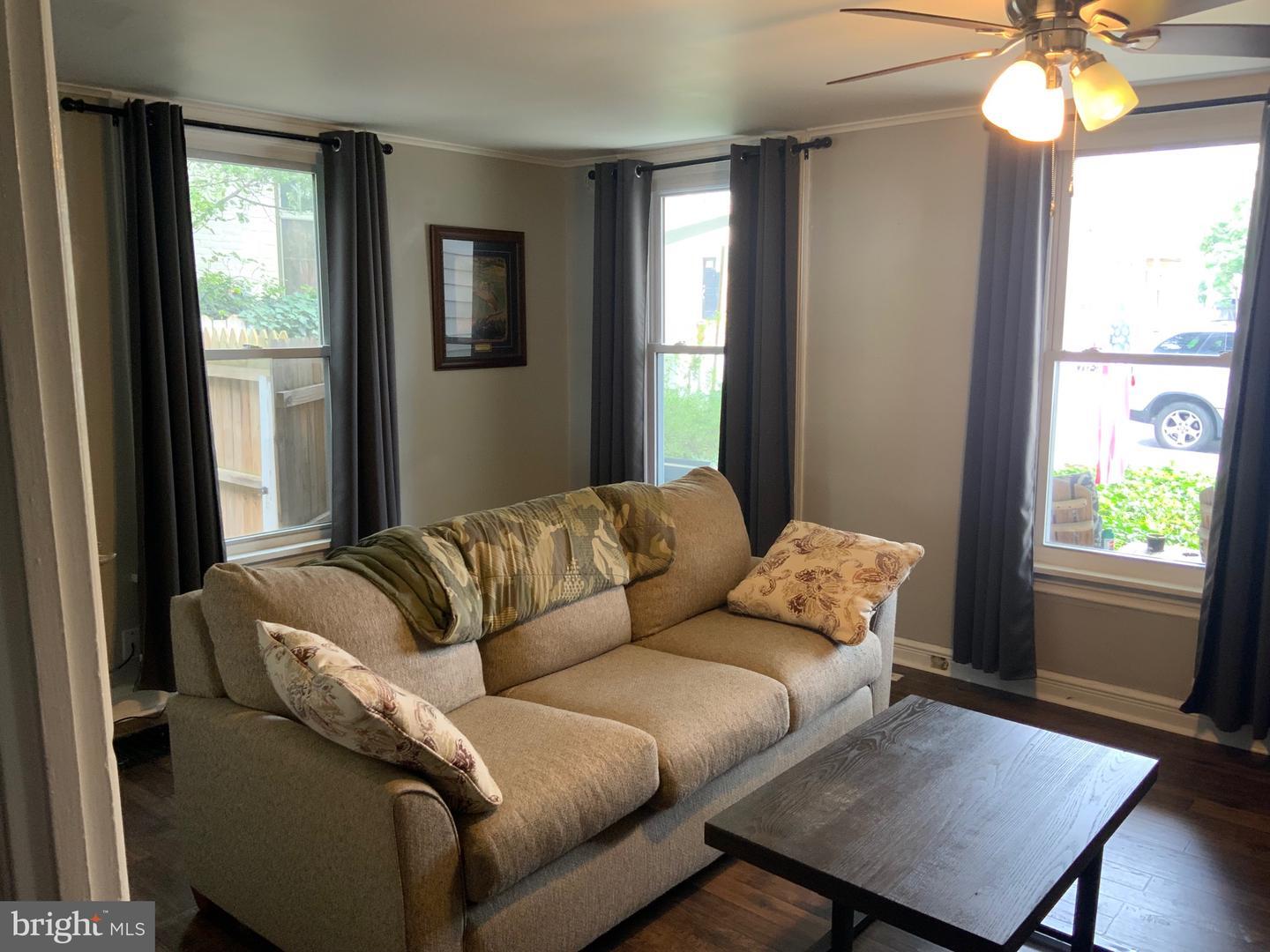 Property Photo: 40 E Pomfret Street PA 17013