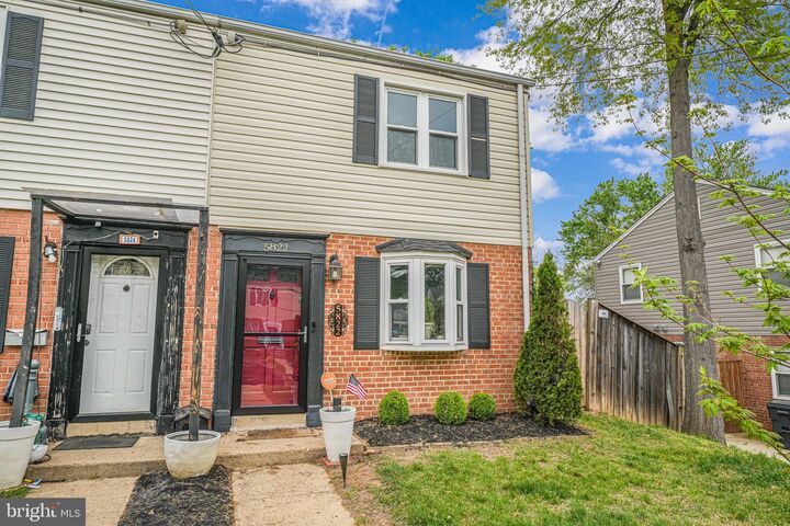 Property Photo: 5822 Fifer Drive VA 22303