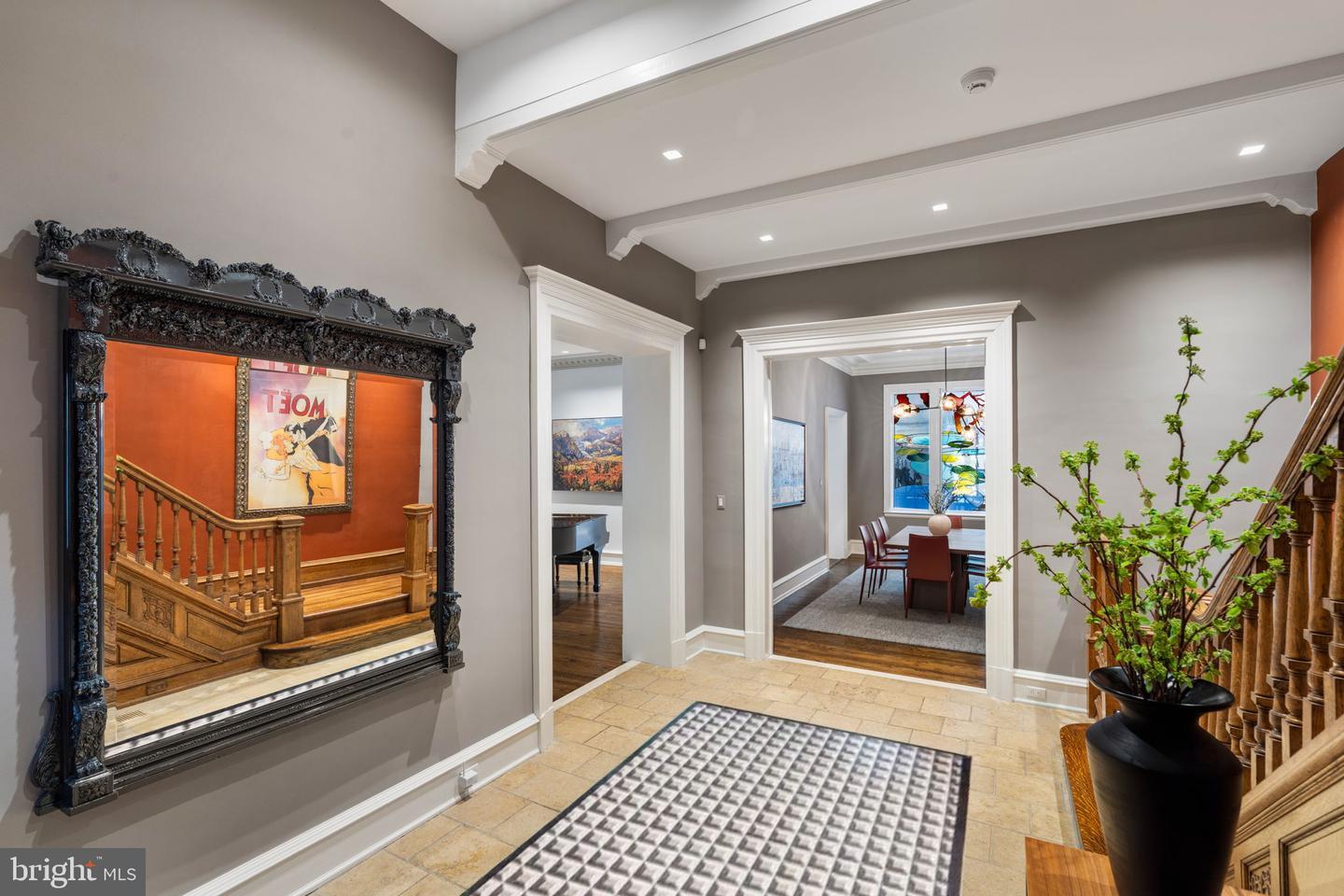 Property Photo:  1819 Delancey Place  PA 19103 