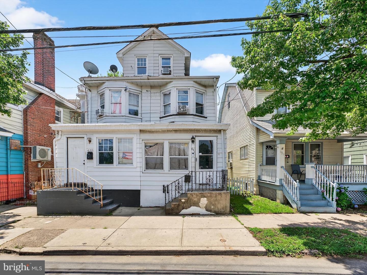 631 S Olden Avenue  Trenton NJ 08629 photo