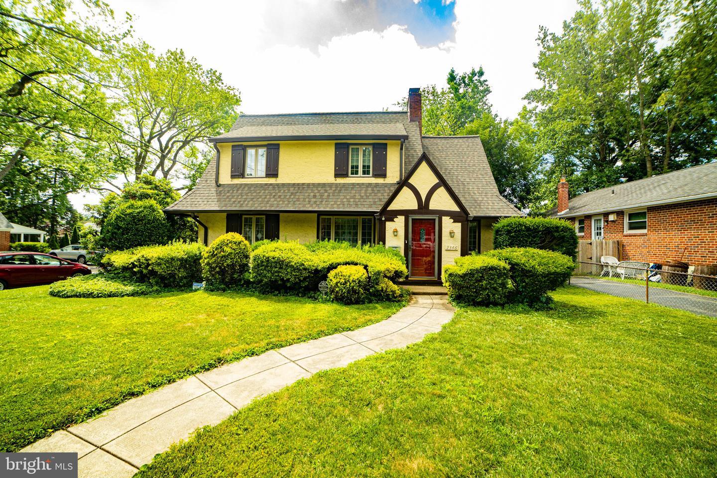 Property Photo: 2346 Franklin Avenue PA 19018