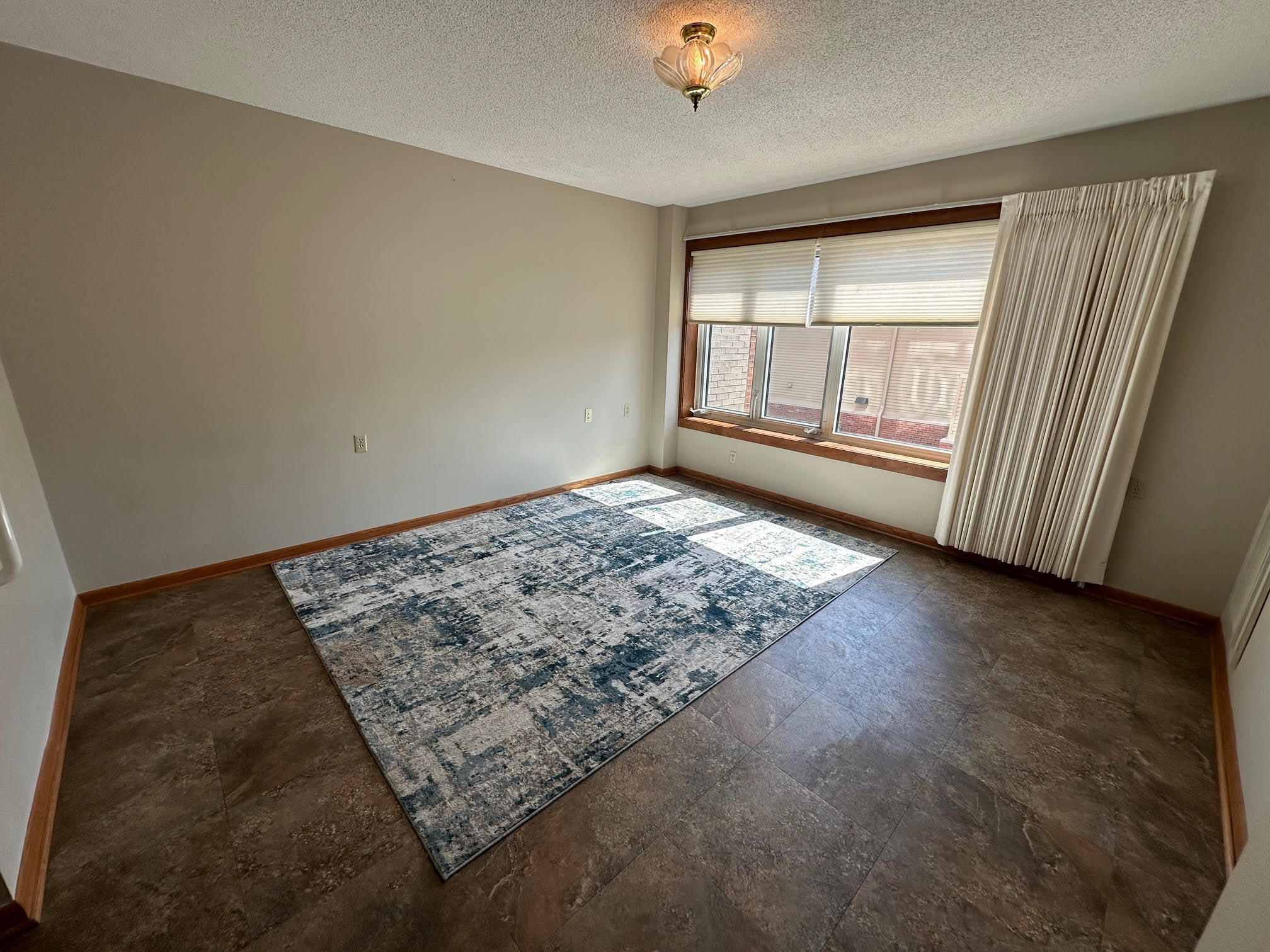 2200 Hamilton Drive 204  Ames IA 50014 photo
