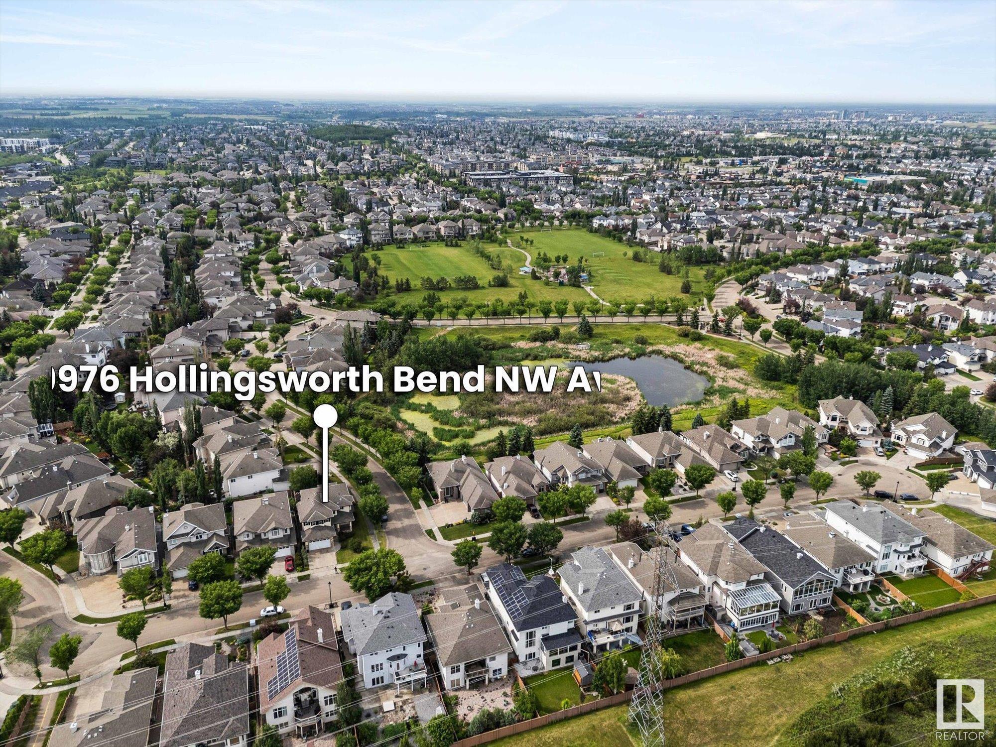 Property Photo: 976 Hollingsworth Bend Bend NW AB T6R 3G7