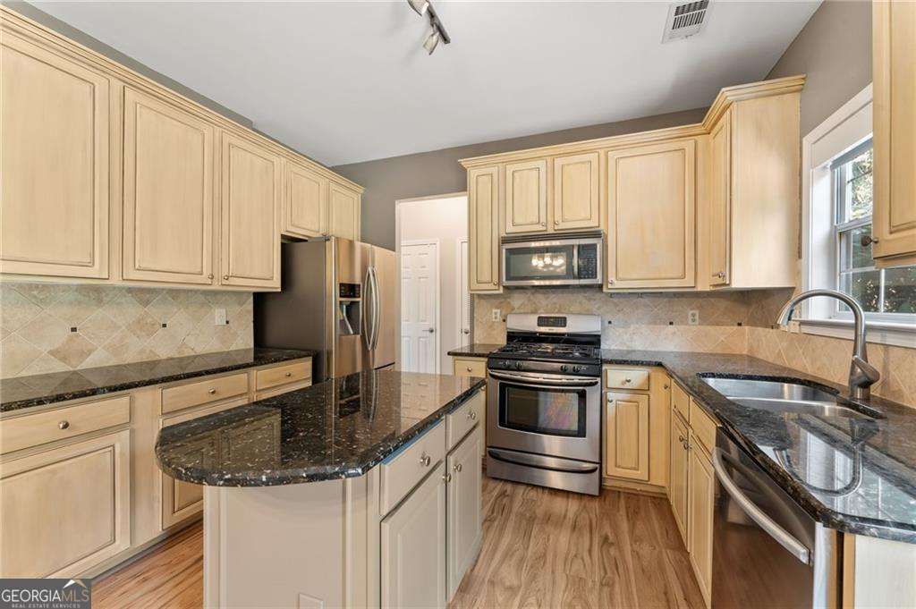 Property Photo: 4509 Chelton Court SE GA 30080