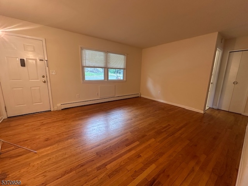 Property Photo: 4 Elizabeth St 4 NJ 07801