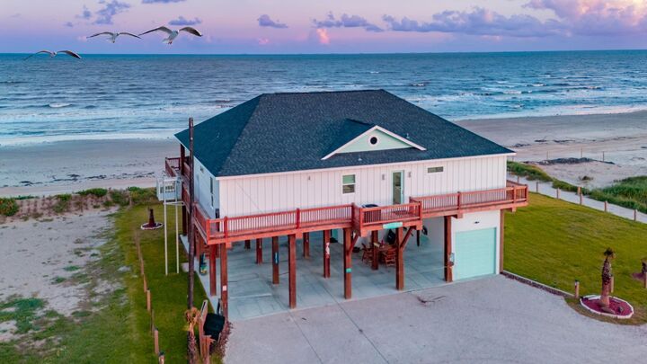 Property Photo: 768 Bolivar Dunes Boulevard TX 77617
