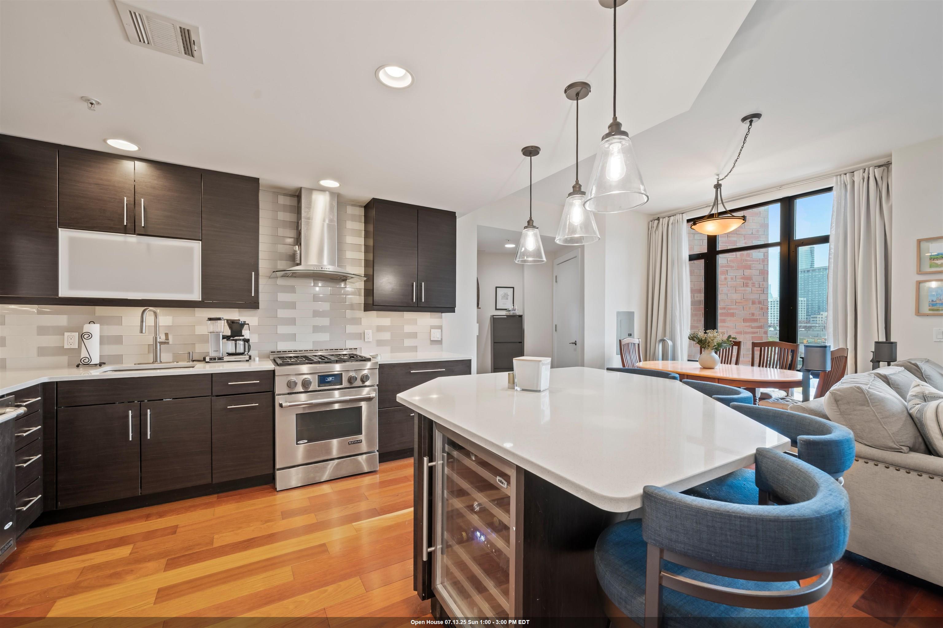 Property Photo: 84 Willow Ave 4B NJ 07030