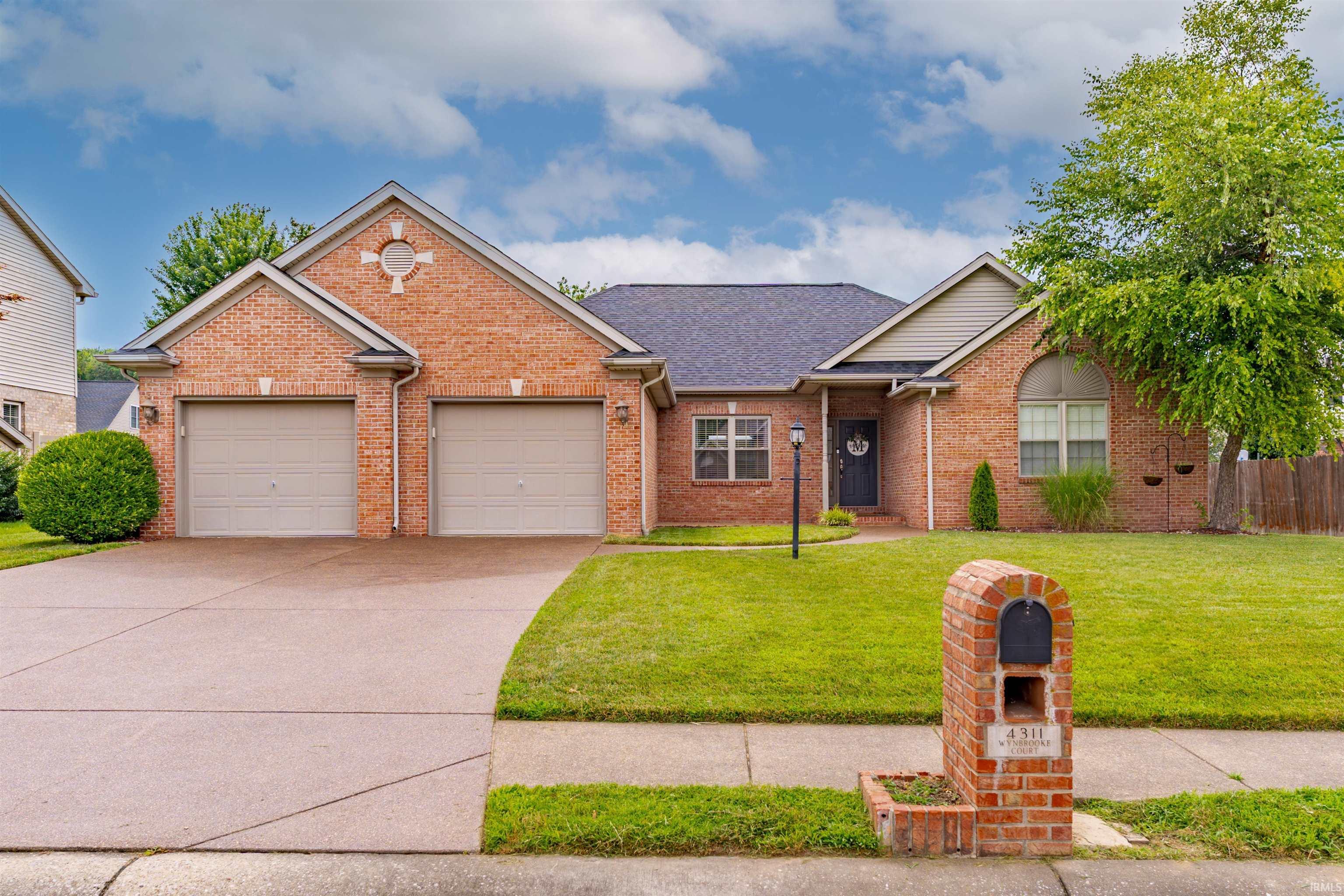 4311 Wynbrooke Court  Newburgh IN 47630 photo