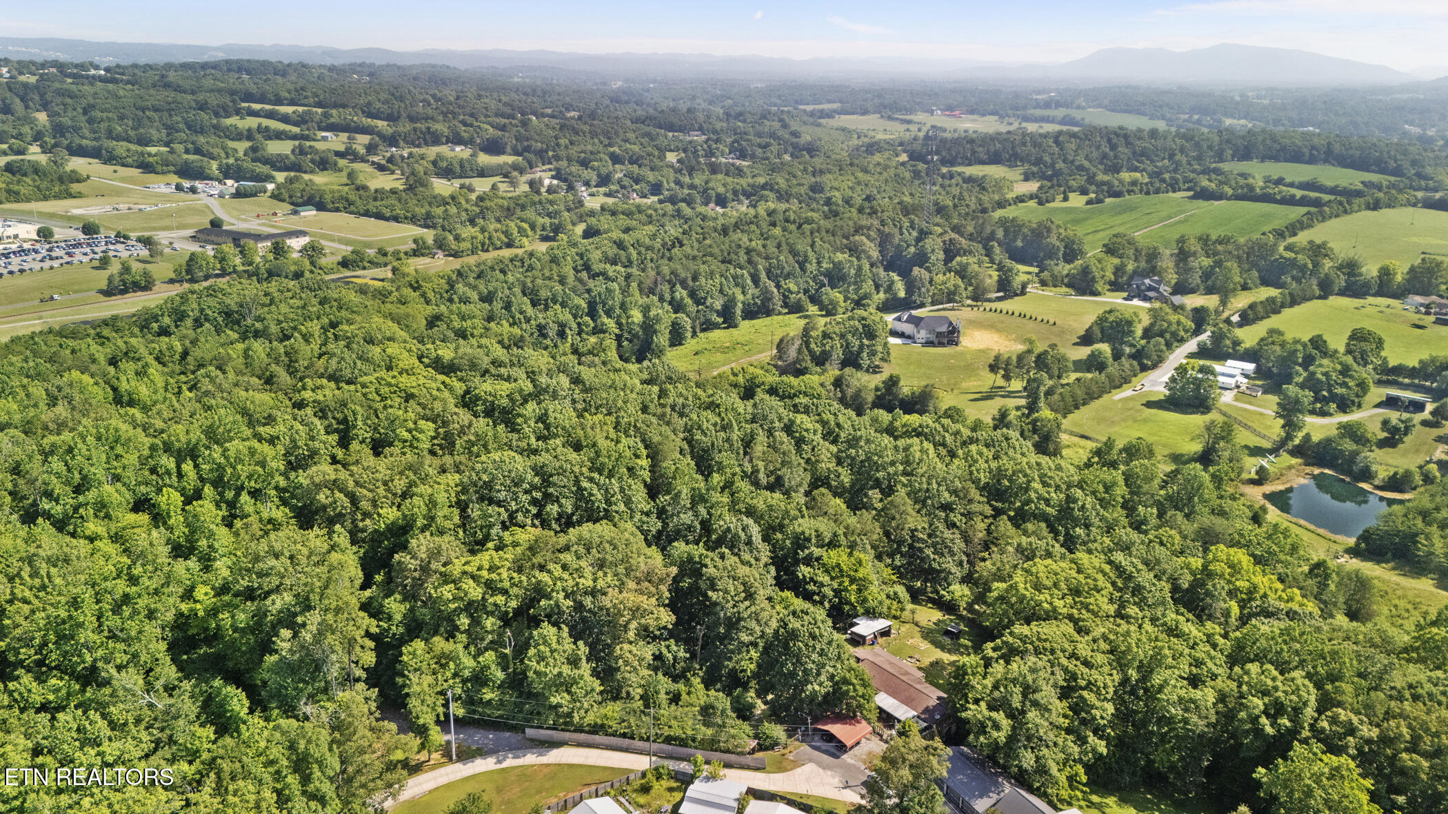 Property Photo: 4880 Shell Lane TN 37918