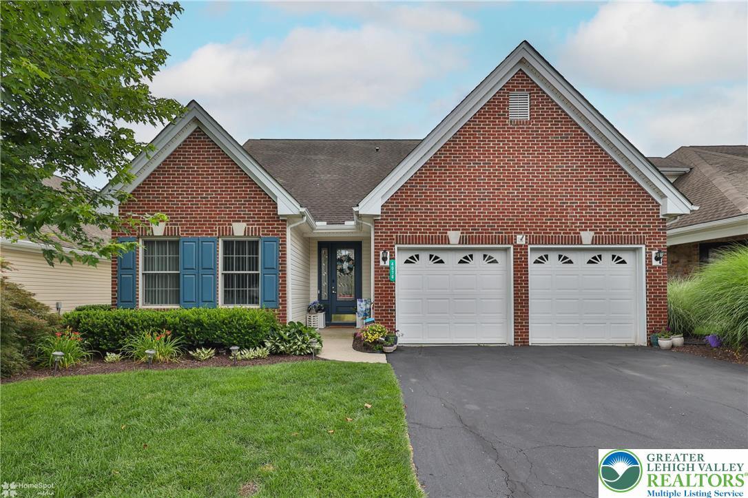 Property Photo: 4076 Pine Hurst Drive PA 18067