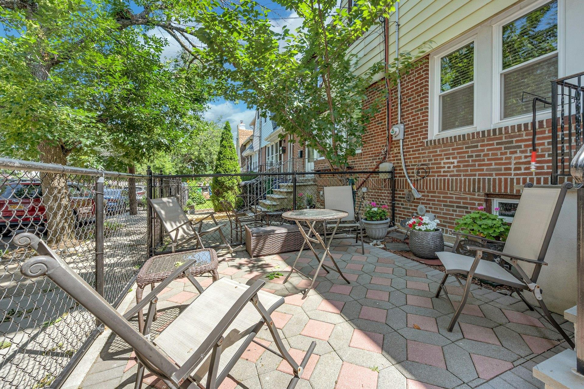 Property Photo: 2524 Mickle Avenue NY 10469