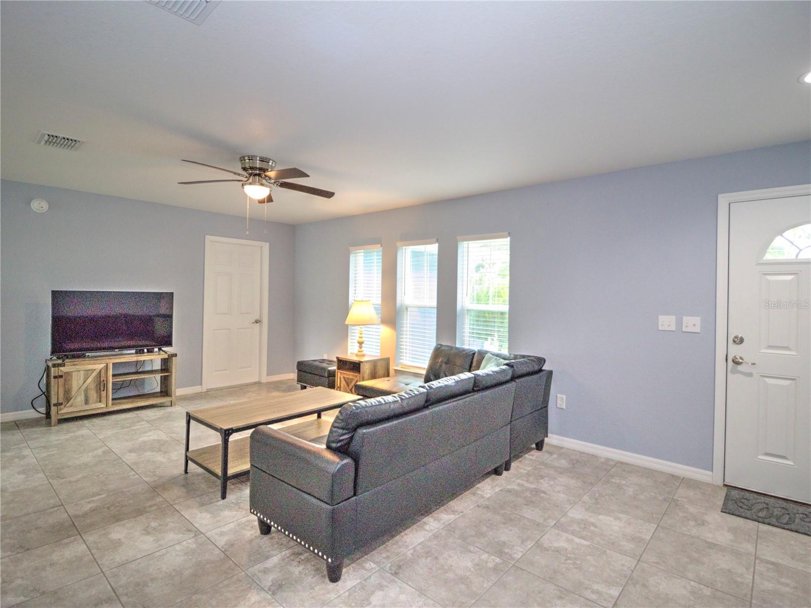 Property Photo: 4931 NW 62nd Avenue FL 34482