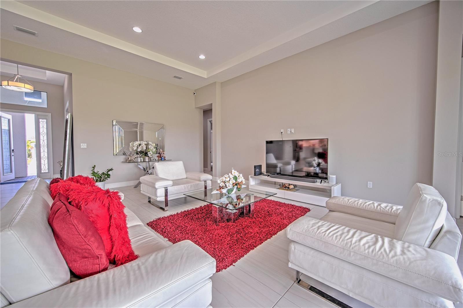 Property Photo: 9045 Bernini Place FL 34240