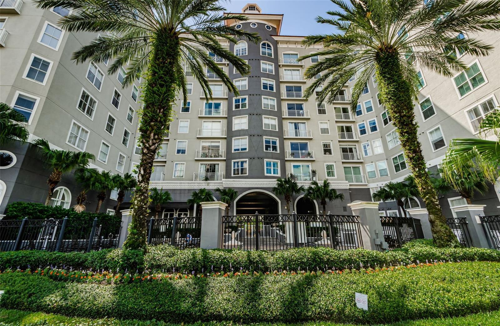 Property Photo: 700 S Harbour Island Boulevard 404 FL 33602