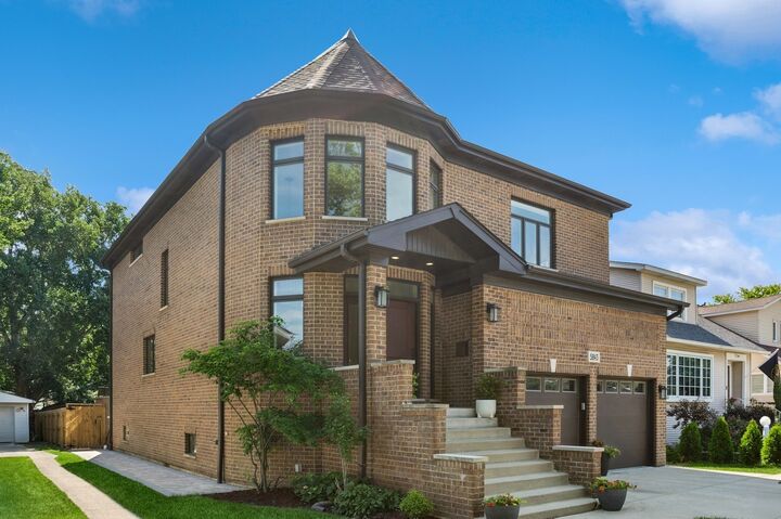 5843 N Oconto Avenue  Chicago IL 60631 photo