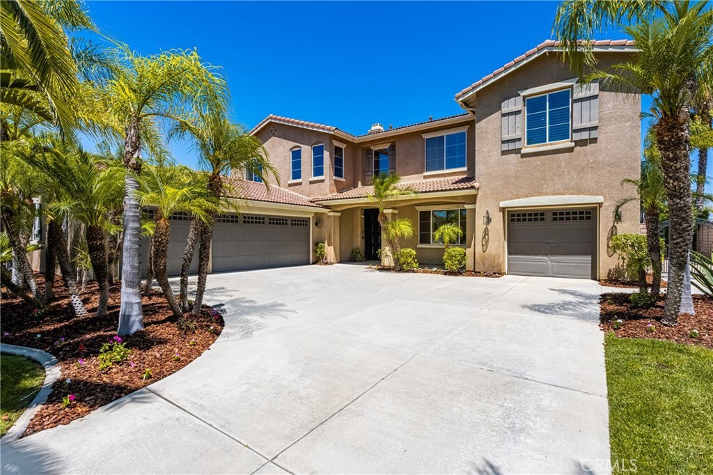 Property Photo: 3959 Paseo La Cresta CA 92881