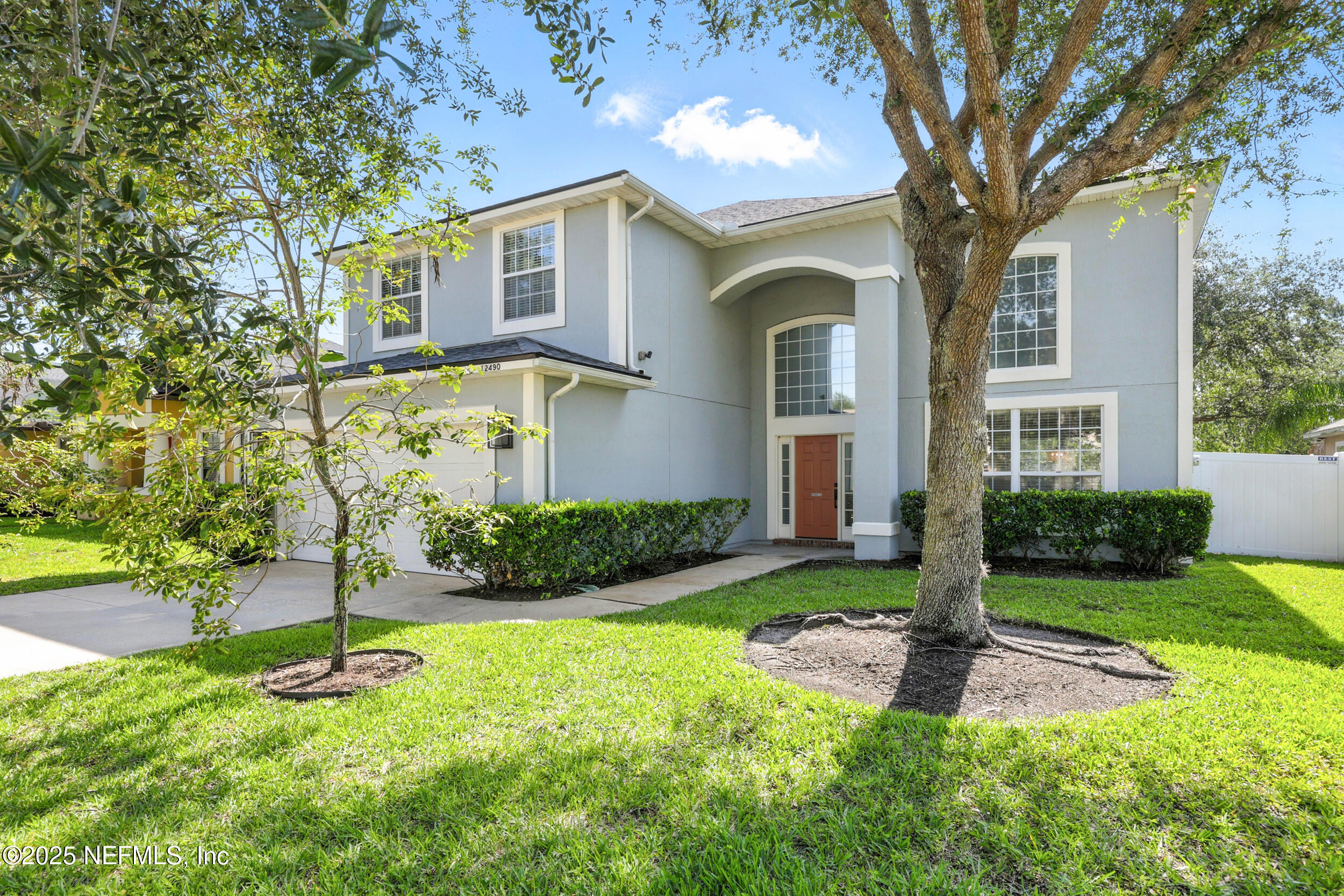 Property Photo: 12490 Tropic Drive FL 32225