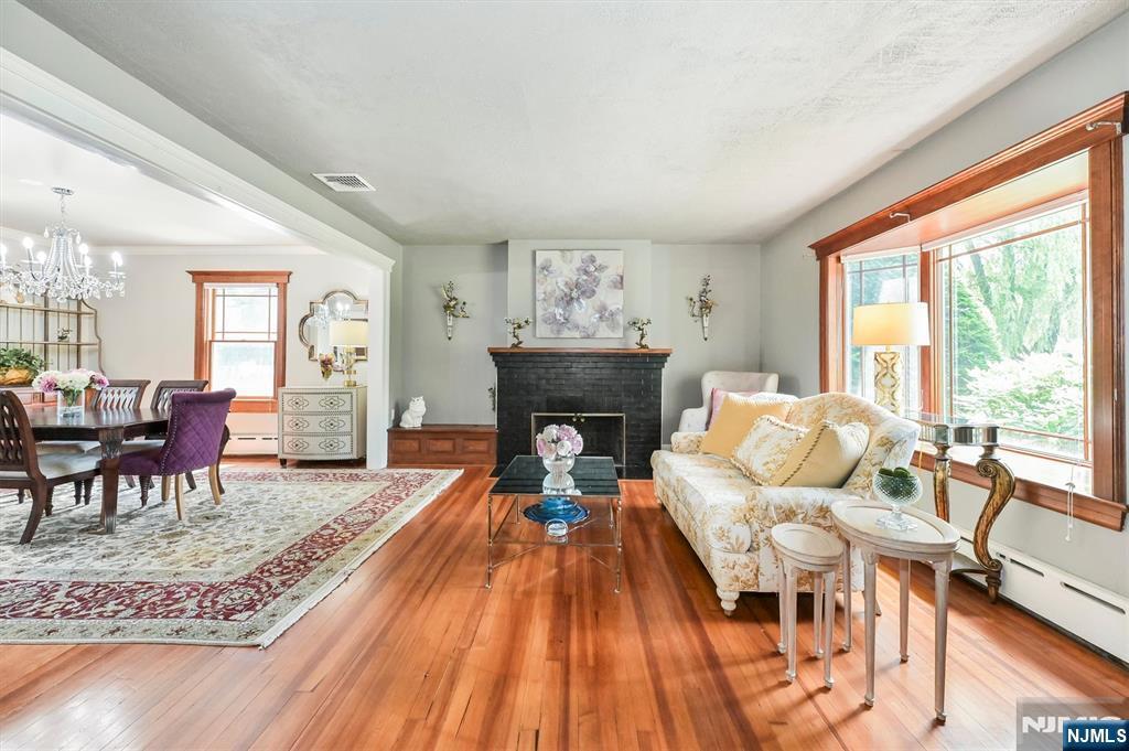 Property Photo:  108 Park Avenue  NJ 07432 