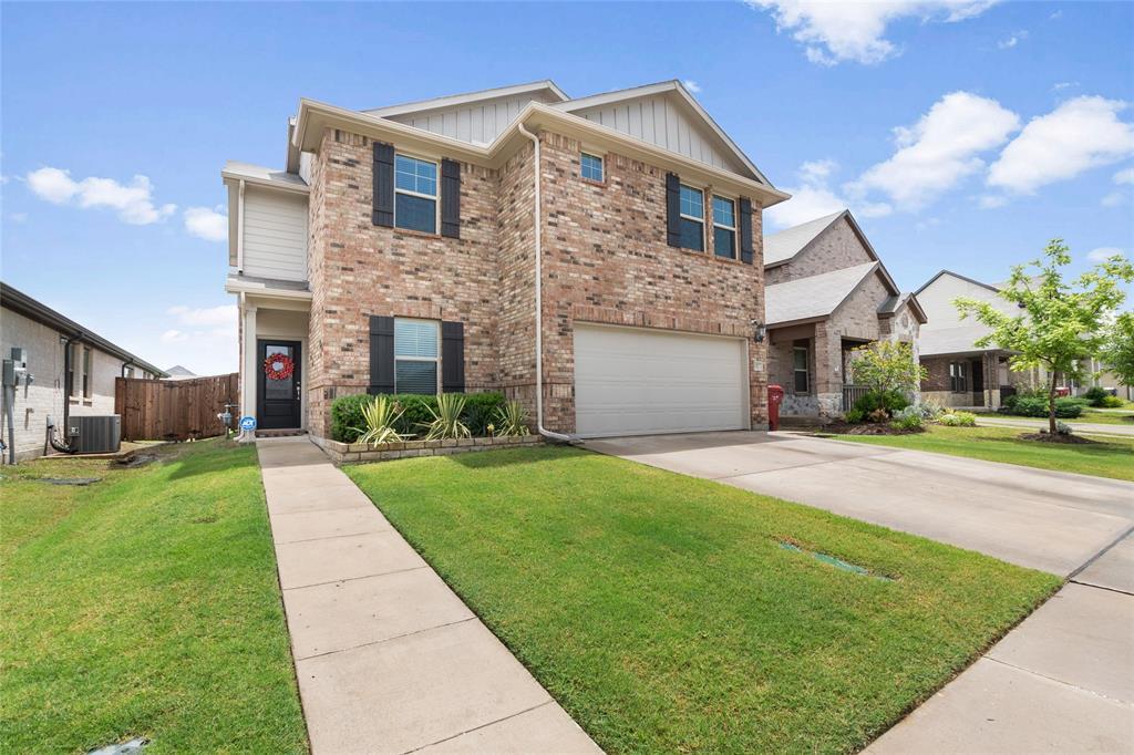 Property Photo: 1427 Black Canyon Avenue TX 75189