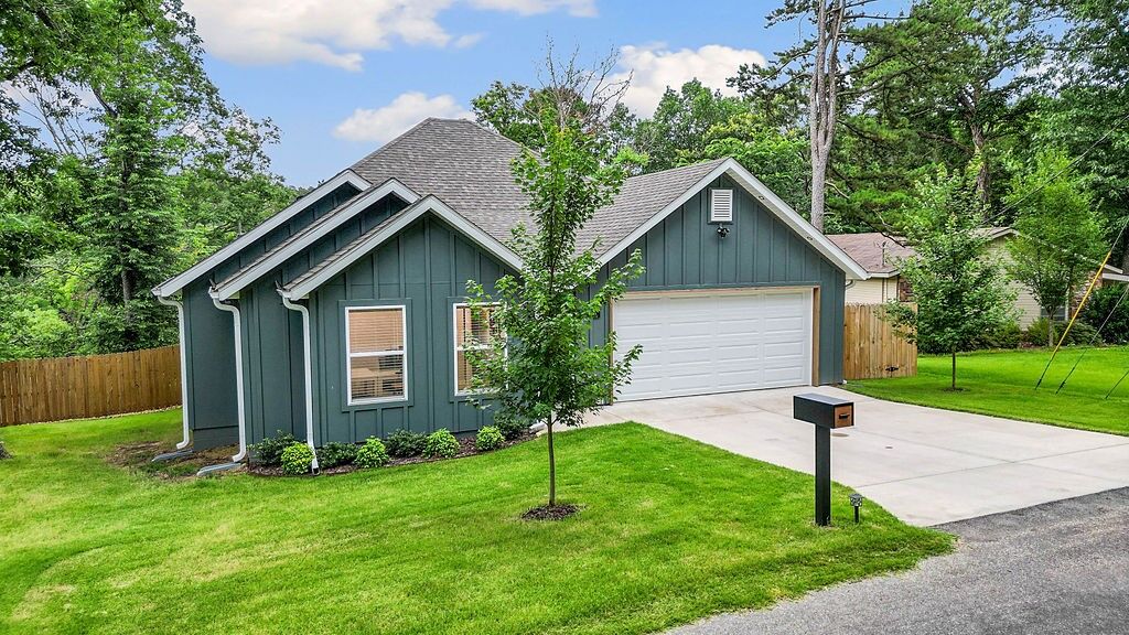 Property Photo:  46 Hatcher Drive  AR 72715 