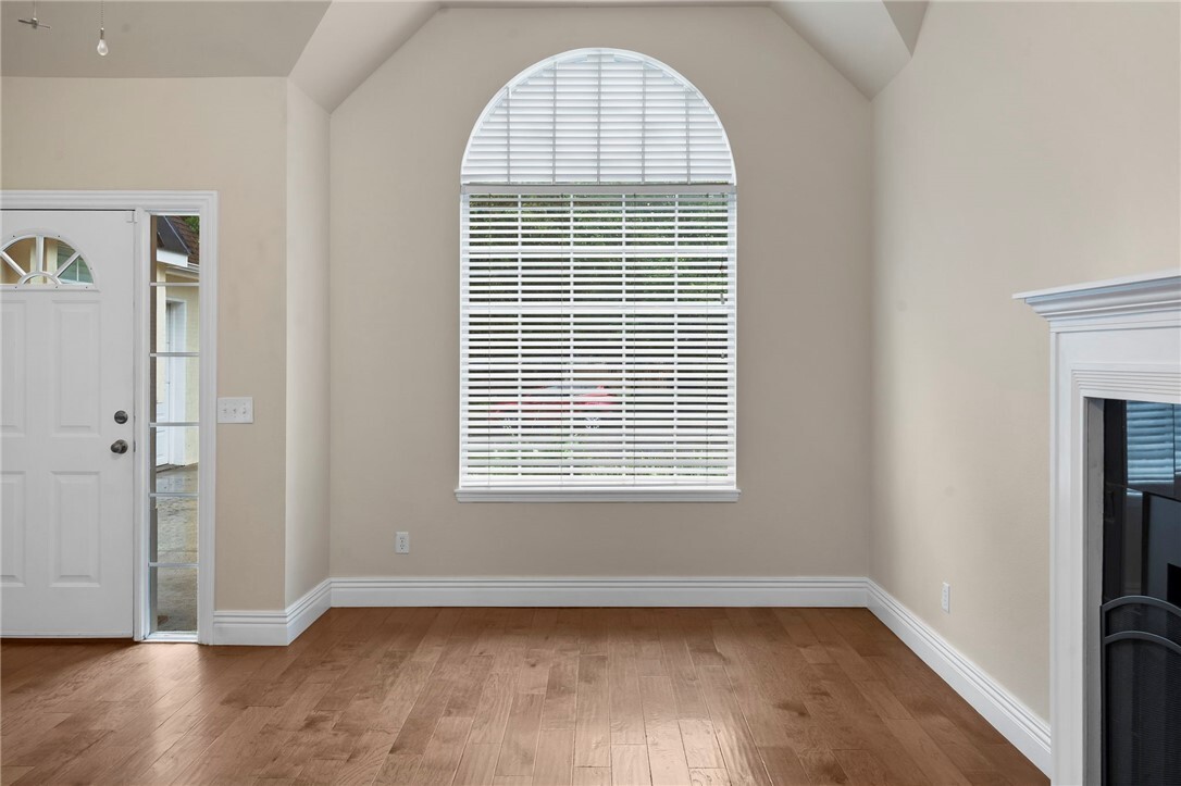Property Photo: 2172 E Deer Creek Drive AR 72703