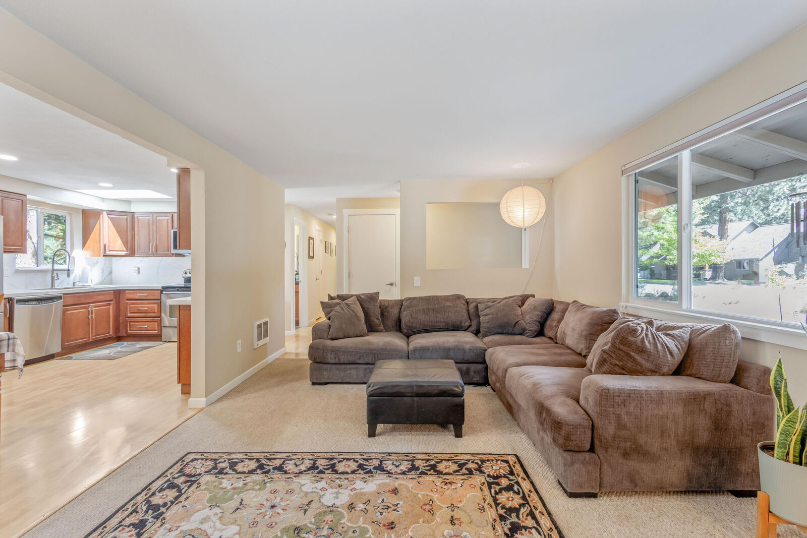 Property Photo: 60939 Amethyst Street OR 97702