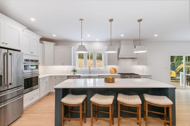 Property Photo:  9 Steele St  MA 02180 