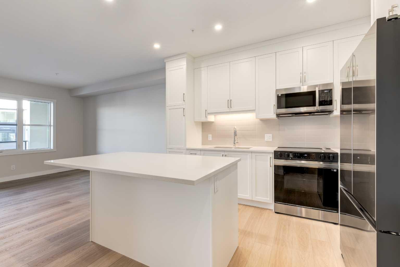 Property Photo: 39 Arbour Lake Court NW 1202 AB X0X 0X0