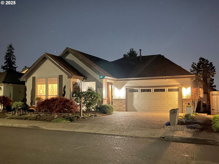 2037 NE 158th Pl  Portland OR 97230 photo
