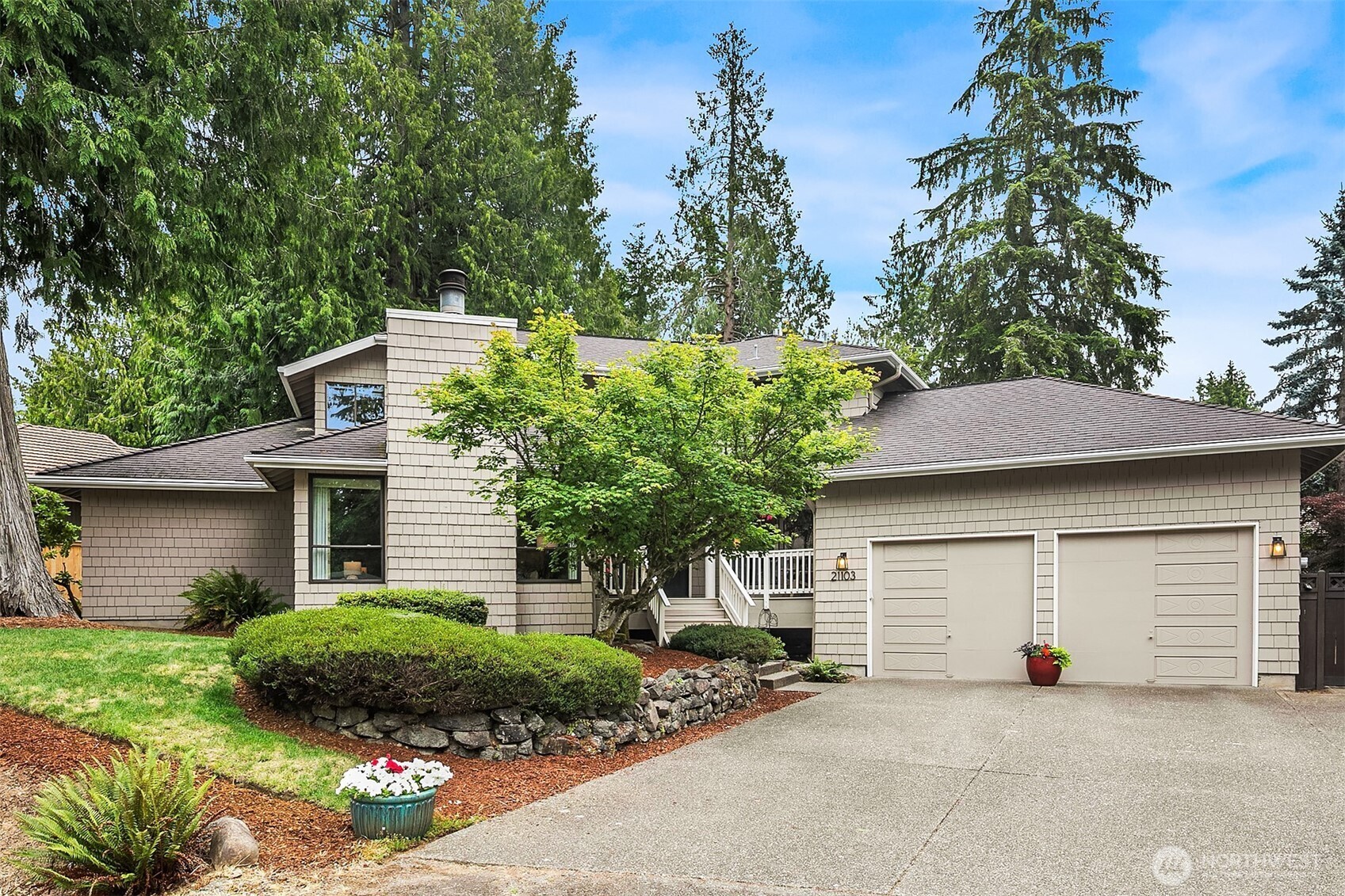 Property Photo: 21103 SE 258th Street WA 98038