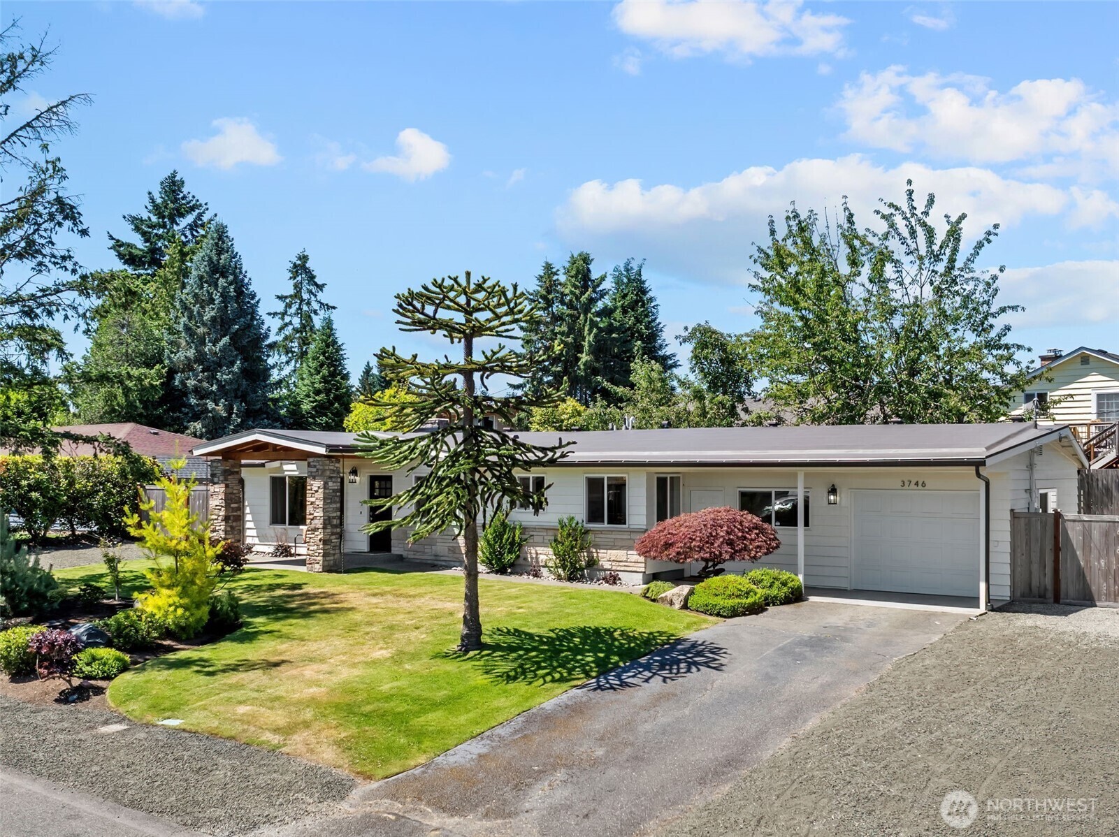 Property Photo: 3746 N Whitman Street WA 98407