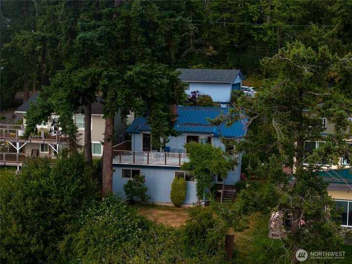 Property Photo:  19904  Soundview Drive NW  WA 98292 