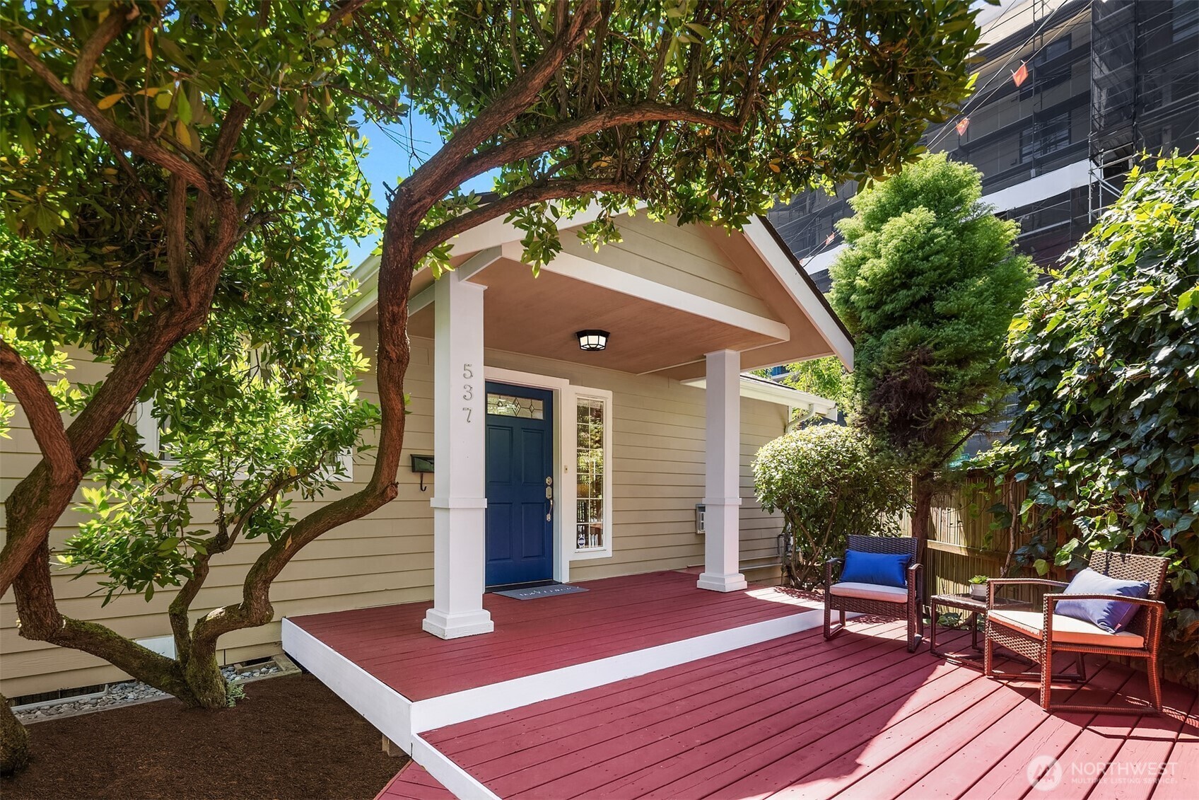 Property Photo: 537 30th Avenue E WA 98112