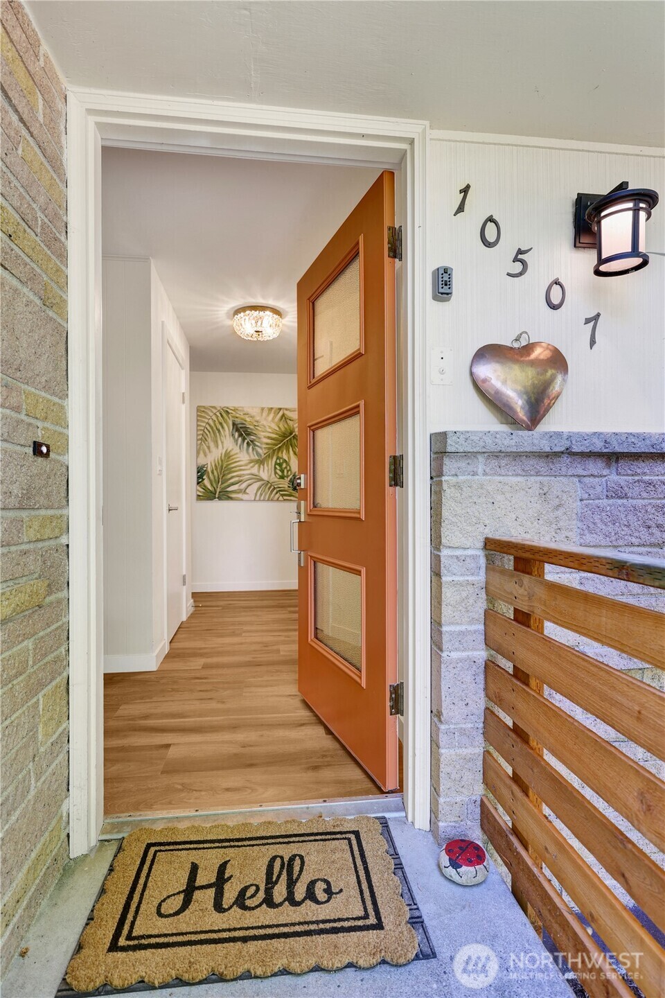 Property Photo: 10507 NE 193rd Street WA 98011