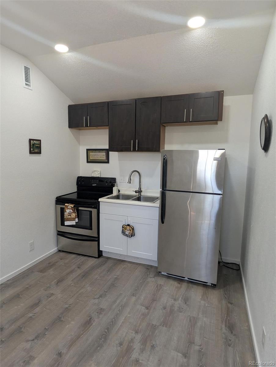 Property Photo: 1550 Depew Street CO 80214