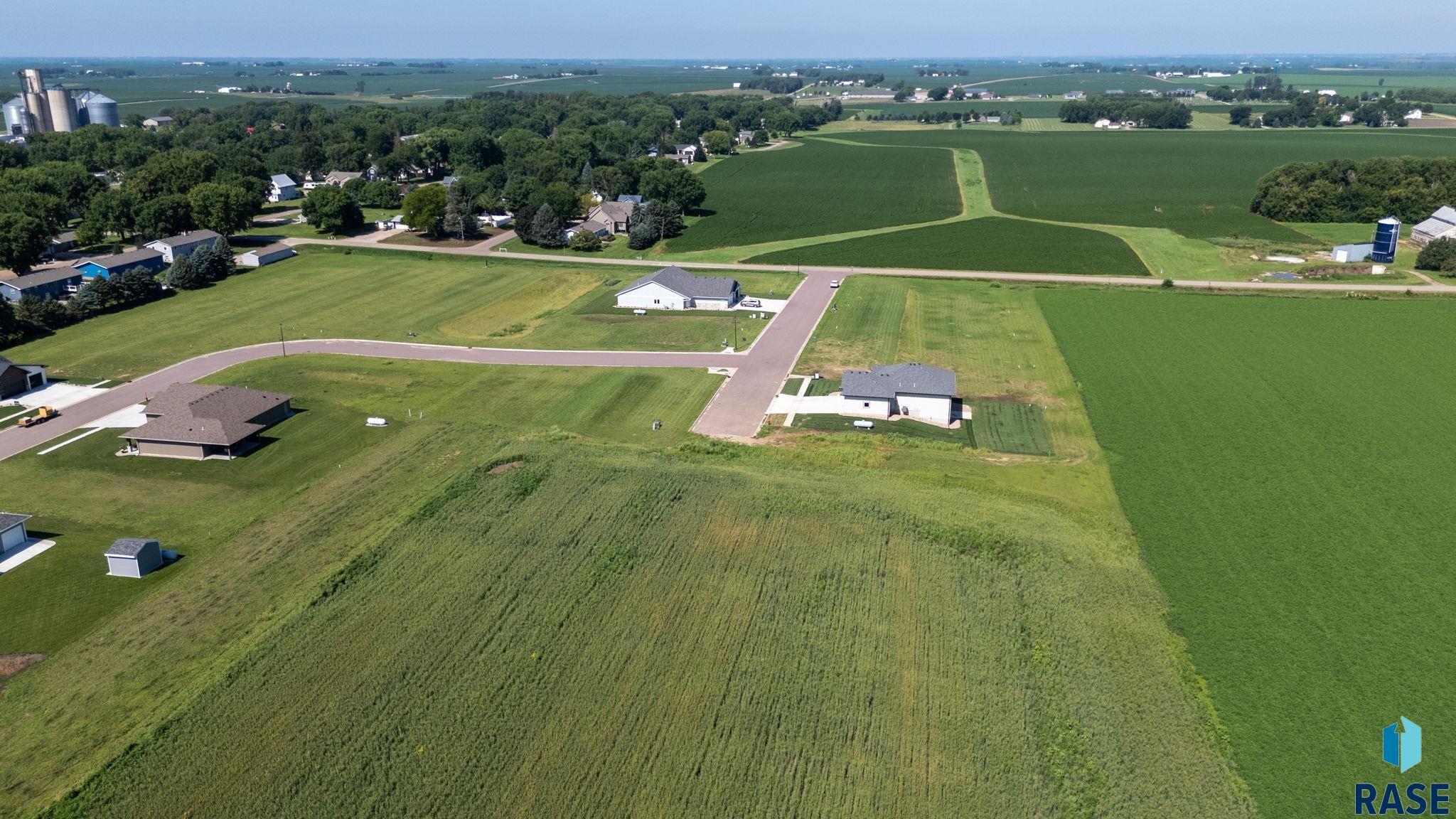 Property Photo: 1403 Castle St IA 51241