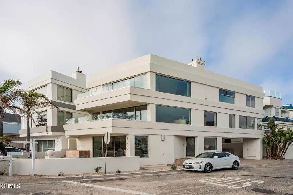 Property Photo: 3300 Ocean Drive CA 93035