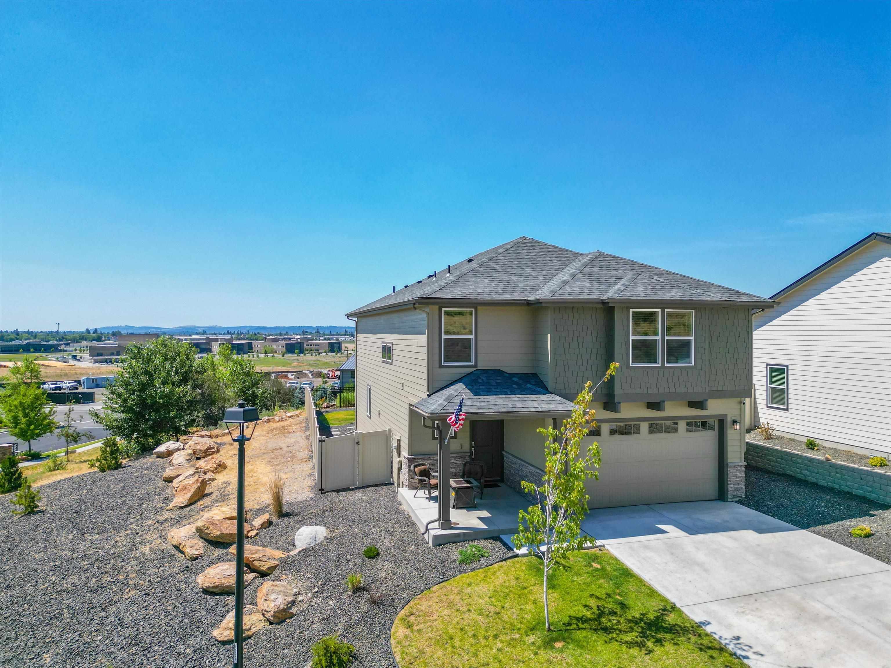 Property Photo: 20605 E Valley Vista Dr WA 99019