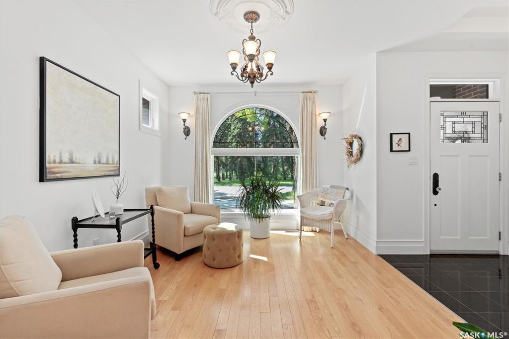 Property Photo: 1121 Aird Street SK S7N 0T2