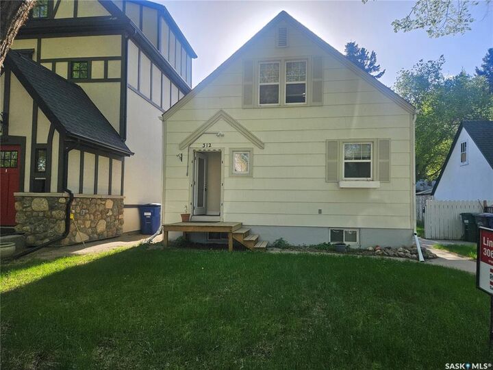 312 McKinnon Avenue S  Saskatoon SK S7N 1J6 photo