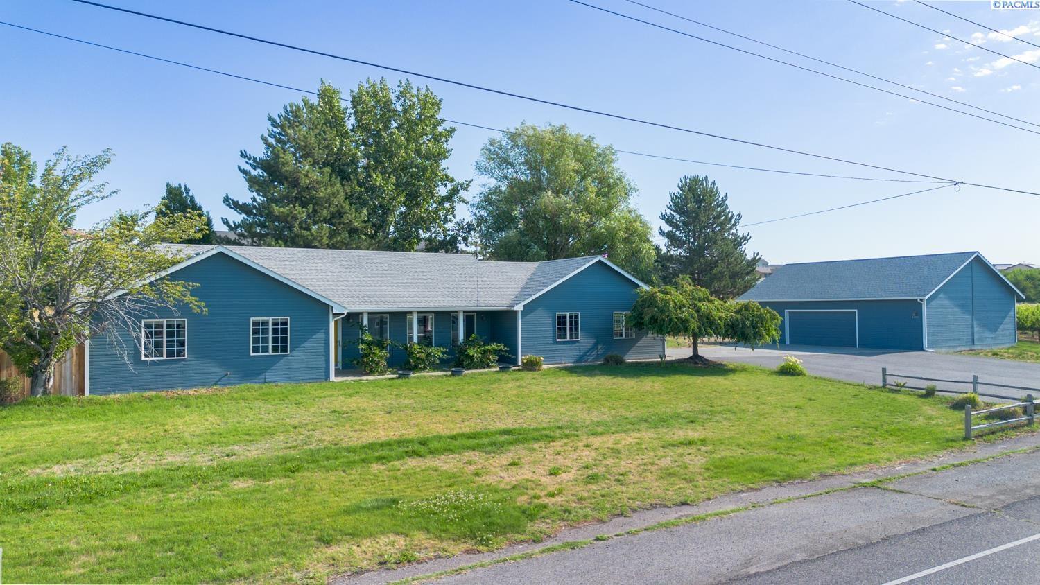 Property Photo: 6105 W Argent Road WA 99301