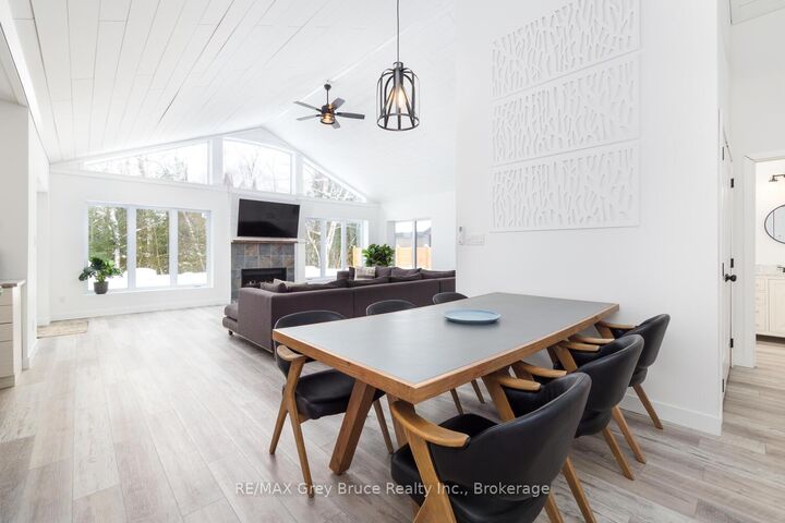 Property Photo:  32 Southampton Parkway  ON N0H 2G0 